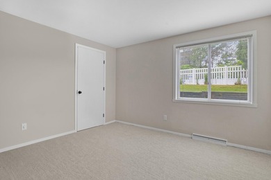 Beautifully updated 3BR/2BA first-floor condo in the rarely - photo 18