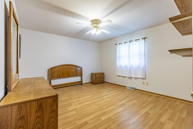 FISH, BOAT, GOLF AND VACATION AT HOME IN THIS SPACIOUS QUAD - photo 25