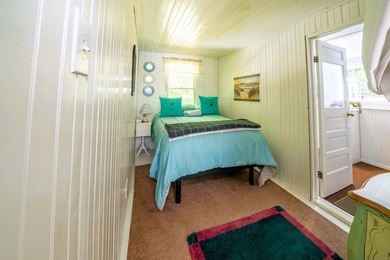 Discover a delightful year-round retreat with 100 feet of - photo 25
