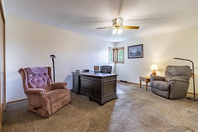 FISH, BOAT, GOLF AND VACATION AT HOME IN THIS SPACIOUS QUAD - photo 26