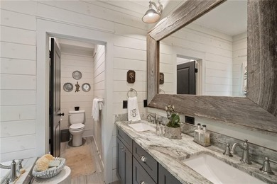 Blalock Lakes beauty with primary suite on main and effortless - photo 29