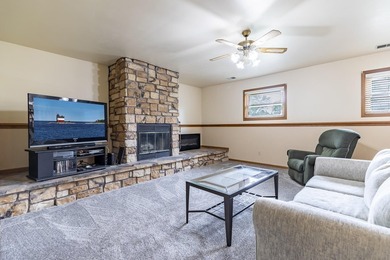 FISH, BOAT, GOLF AND VACATION AT HOME IN THIS SPACIOUS QUAD - photo 30