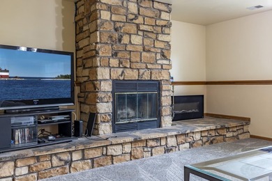FISH, BOAT, GOLF AND VACATION AT HOME IN THIS SPACIOUS QUAD - photo 31