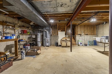 FISH, BOAT, GOLF AND VACATION AT HOME IN THIS SPACIOUS QUAD - photo 42