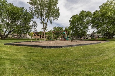FISH, BOAT, GOLF AND VACATION AT HOME IN THIS SPACIOUS QUAD - photo 45