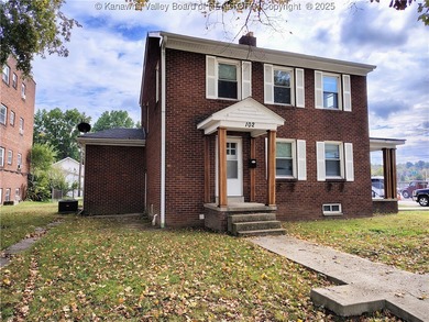 Kanawha River Home For Sale in South Charleston West Virginia