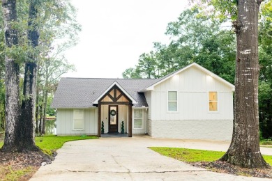 Lake Hide-A-Way Home For Sale in Carriere Mississippi