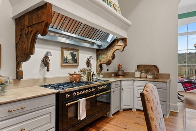 Experience luxury country living in this beautiful brick estate - photo 12