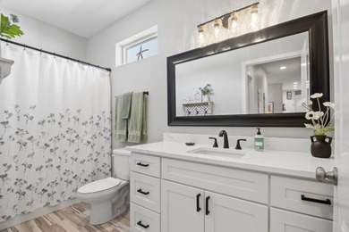 Welcome home to this beautifully maintained one-owner residence - photo 14