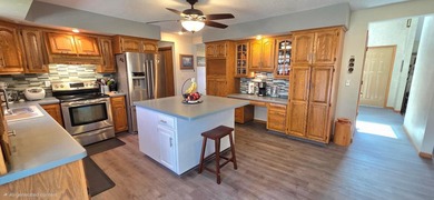 Spacious and beautifully maintained, this 2-story home sits on a - photo 8
