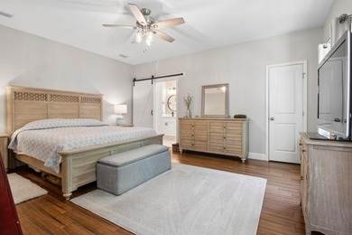 Welcome home to this beautifully maintained one-owner residence - photo 19