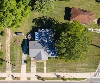 A rare opportunity to acquire 5+ acres in one of Auburn's most - photo 2