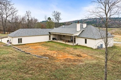 Experience luxury country living in this beautiful brick estate - photo 43