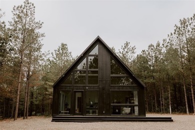 Broken Bow Lake Home For Sale in Broken Bow Oklahoma