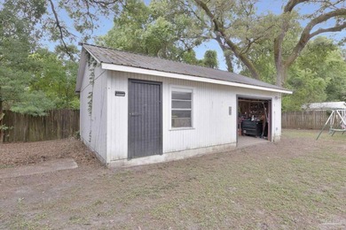 Welcome to this beautifully updated 3-bedroom, 2-bathroom home - photo 7