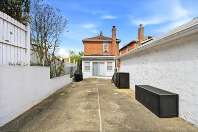 Morris Park Brick Detached Single family with finished basement - photo 30
