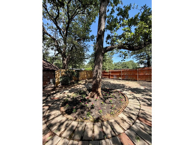 TOO GOOD TO BE TRUE!! Stunning home located in highly sought - photo 38