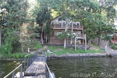 Lake of the Ozarks Home For Sale in Gravois Mills Missouri