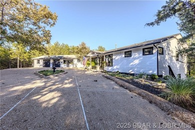 Lake of the Ozarks Home For Sale in Camdenton Missouri