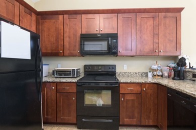 Coastal convenience, peaceful surroundings, and resort-style - photo 16