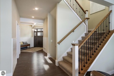 Exquisite Craftsman home with extensive sandy beach front on - photo 22