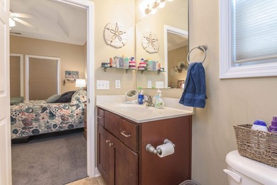 Coastal convenience, peaceful surroundings, and resort-style - photo 24