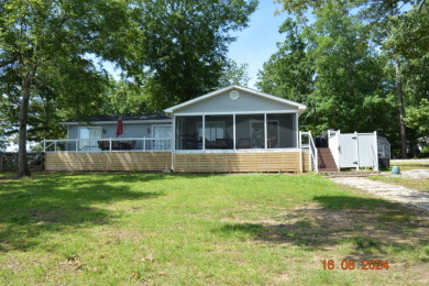Outstanding Views from this Main Lake Retreat! - photo 1