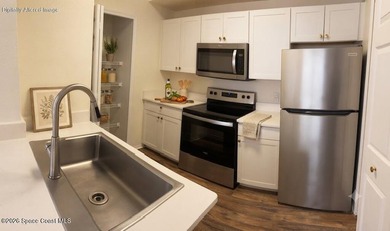 Skip the short sale headaches! Move-In Ready and Your Own - photo 7