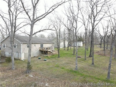 Welcome to your dream home in Gravois Mills! This delightful - photo 4