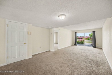 Enjoy an unbeatable location with easy access to spectacular - photo 9
