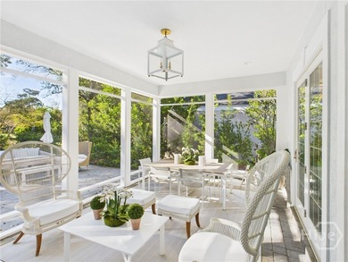Masterfully reimagined by acclaimed Melissa Parker Interiors - photo 12
