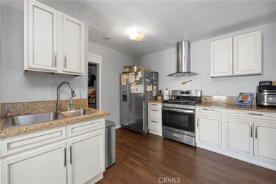 Amazing Income Producing Two-on-a-Lot Opportunity + Private Pool - photo 21