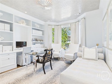 Masterfully reimagined by acclaimed Melissa Parker Interiors - photo 25