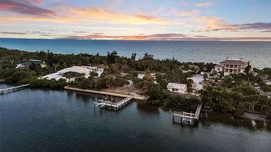 This is the rare blank canvas--a true Gulf-to-Bay homesite - photo 29