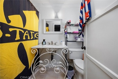 Amazing Income Producing Two-on-a-Lot Opportunity + Private Pool - photo 35