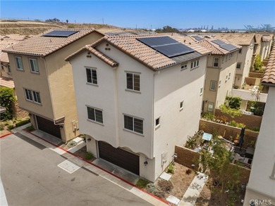 Welcome to this stunning, detached 2022-built home in the highly - photo 39