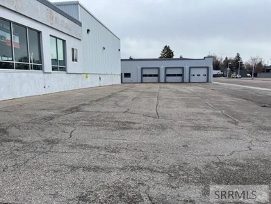 Centrally located in Idaho Falls, this offering presents a