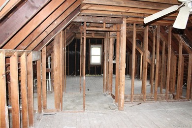 Investor's Special - SOLD *As-Is*. Opportunity Knocks 4 Bedrooms - photo 9