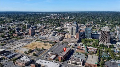 Exceptional three-bedroom condominium in popular Governor's - photo 34