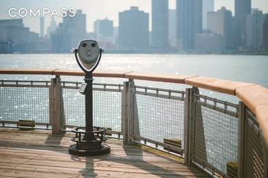 This may be the most unique two-bedroom charmer in Long Island - photo 10
