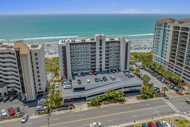 Windemere is an oceanfront building in the Ocean Drive section - photo 11