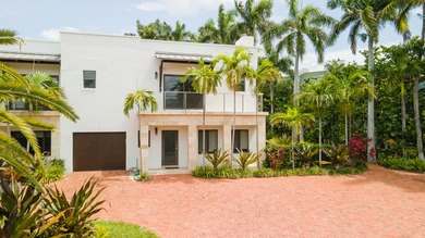 Discover this distinctive waterfront quadruplex in the Bel Lido - photo 13