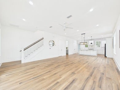 Discover coastal charm and modern luxury in this stunning Point - photo 16