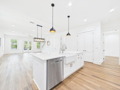Discover coastal charm and modern luxury in this stunning Point - photo 20