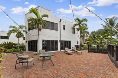 Discover this distinctive waterfront quadruplex in the Bel Lido - photo 22