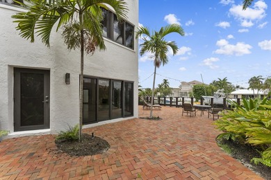 Discover this distinctive waterfront quadruplex in the Bel Lido - photo 23