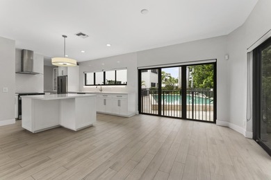 Discover this distinctive waterfront quadruplex in the Bel Lido - photo 33