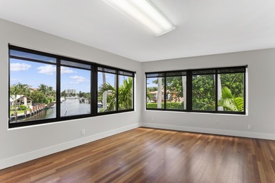 Discover this distinctive waterfront quadruplex in the Bel Lido - photo 37