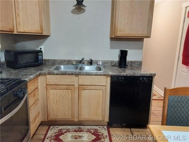Move in ready! Well maintained 1 bedroom, 1 full bath Tiny Home - photo 8