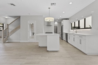 Discover this distinctive waterfront quadruplex in the Bel Lido - photo 47